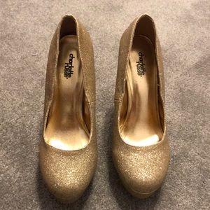 Gold Glitter Heels!!